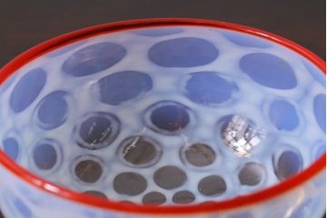 アンティーク雑貨　大正期　赤縁　水玉文　碗形　氷コップ　吹ガラス(R-037389)