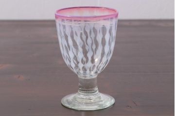 アンティーク雑貨　レトロ雑貨　大正期　赤縁玉垂れ文なつめ形氷コップ(グラス)(R-037392)
