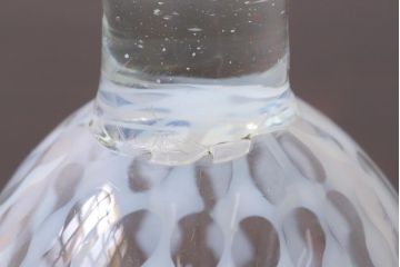 アンティーク雑貨　レトロ雑貨　大正期　赤縁玉垂れ文なつめ形氷コップ(グラス)(R-037392)