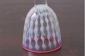 アンティーク雑貨　レトロ雑貨　大正期　赤縁玉垂れ文なつめ形氷コップ(グラス)(R-037392)
