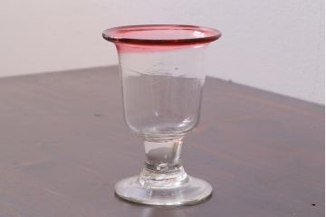 アンティーク雑貨　大正期　赤縁　上品な赤い色が目をひく氷コップ(吹ガラス)(R-037394)