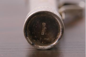 アンティーク雑貨　シルバー製　ゴルフバック楊枝入れ　アイアン楊枝(銀製ピック)(R-037395)