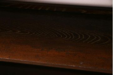 アンティーク家具　和製アンティーク　栓材の質感と象嵌細工がレトロな楔(くさび)式本棚(ブックシェルフ、飾り棚、陳列棚)(R-037398)