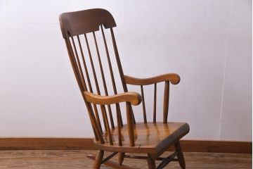 中古　飛騨産業　穂高　ナラ材　使い勝手のよいシンプルなロッキングチェア(アームチェア)(R-037402)