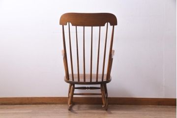 中古　飛騨産業　穂高　ナラ材　使い勝手のよいシンプルなロッキングチェア(アームチェア)(R-037402)