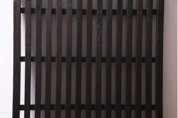 アンティーク建具　和製アンティーク　明治大正期　和の雰囲気漂うシンプルな格子戸1枚(建具、引き戸)(R-037403)