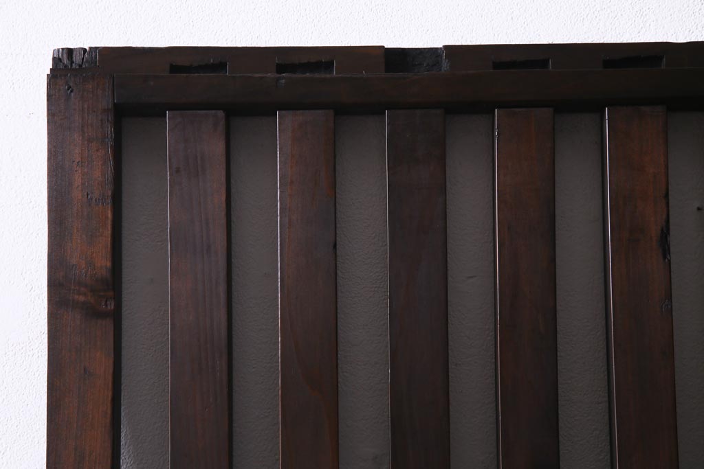 アンティーク建具　和製アンティーク　明治大正期　和の雰囲気漂うシンプルな格子戸1枚(建具、引き戸)(R-037403)