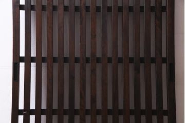 アンティーク建具　和製アンティーク　明治大正期　和の雰囲気漂うシンプルな格子戸1枚(建具、引き戸)(R-037403)