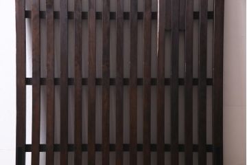 アンティーク建具　和製アンティーク　明治大正期　和の雰囲気漂うシンプルな格子戸1枚(建具、引き戸)(R-037404)