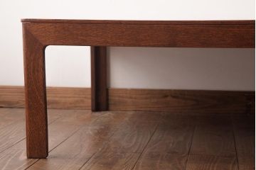 レトロ家具　エンジュ材　漆塗り　折り畳み式の珍しい座卓(ローテーブル)(R-037406)