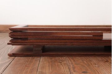 レトロ家具　エンジュ材　漆塗り　折り畳み式の珍しい座卓(ローテーブル)(R-037406)