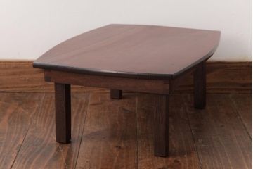 レトロ家具　渋みのある小さなちゃぶ台(ローテーブル)(R-037407)