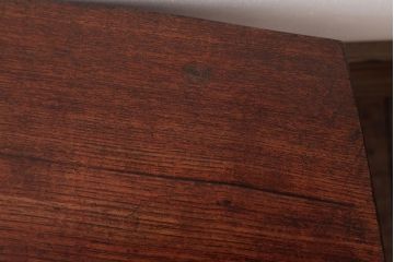 レトロ家具　渋みのある小さなちゃぶ台(ローテーブル)(R-037407)