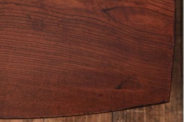 レトロ家具　渋みのある小さなちゃぶ台(ローテーブル)(R-037407)