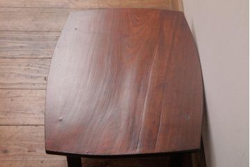 レトロ家具　渋みのある小さなちゃぶ台(ローテーブル)(R-037407)