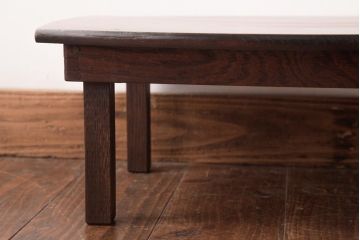レトロ家具　渋みのある小さなちゃぶ台(ローテーブル)(R-037407)