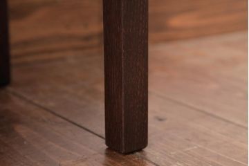 レトロ家具　渋みのある小さなちゃぶ台(ローテーブル)(R-037407)