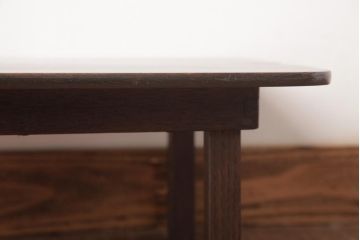 レトロ家具　和製アンティーク　昭和レトロな懐かしさを感じるちゃぶ台(座卓・ローテーブル・花台)(R-037408)