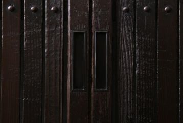 アンティーク建具　和製アンティーク　深い色合いが趣きのある平格子戸2枚セット(引き戸、建具)(R-037410)