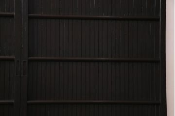 アンティーク建具　和製アンティーク　深い色合いが趣きのある平格子戸2枚セット(引き戸、建具)(R-037411)