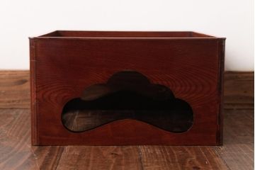 アンティーク雑貨　和製アンティーク　明治大正期　総ケヤキ材　艶やかな漆塗りが目を引くお膳(R-037421)