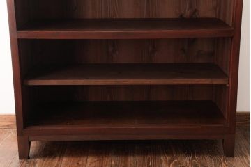 アンティーク家具　和製アンティーク　当店オリジナルガラス　前面ヒノキ材　昔懐かしい和の雰囲気漂うリメイクキャビネット(収納棚、ガラス戸棚、サイドボード)(R-037427)