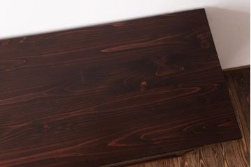 アンティーク家具　和製アンティーク　当店オリジナルガラス　前面ヒノキ材　昔懐かしい和の雰囲気漂うリメイクキャビネット(収納棚、ガラス戸棚、サイドボード)(R-037427)