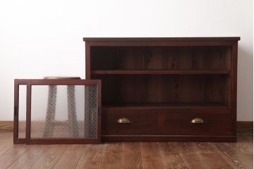 アンティーク家具　和製アンティーク　当店オリジナルガラス　前面ヒノキ材　レトロな雰囲気漂うリメイクキャビネット(収納棚、ガラス戸棚、サイドボード)(R-037428)