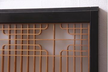 アンティーク家具　ラフジュ工房オリジナル　古建具リメイク　組子の引き戸が風情漂うキャビネット(収納棚、戸棚、書院戸)(R-037430)