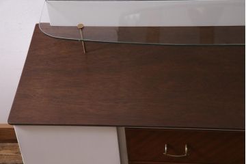 ヴィンテージ家具　HARRIS LEBUS社　イギリスビンテージのドレッサー(サイドボード)(R-037435)