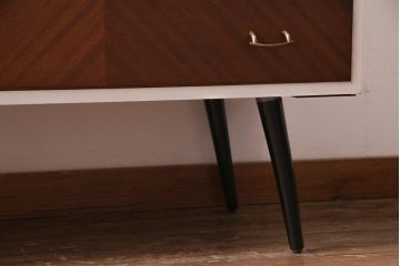 ヴィンテージ家具　HARRIS LEBUS社　イギリスビンテージのドレッサー(サイドボード)(R-037435)