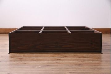 ラフジュ工房オリジナル　古材リメイク家具　3×3マス　収納とディスプレイが楽しめる壁掛けマス目棚(壁掛け収納棚、ウォールラック)(R-037443)