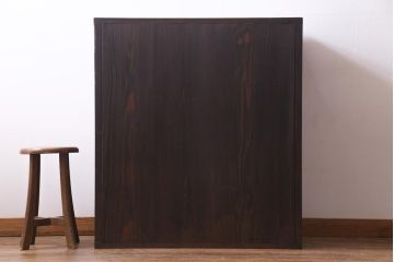 アンティーク家具　ダイヤガラス入り　前面ケヤキ材　黒柿がアクセントの茶棚(収納棚、戸棚)(R-037444)