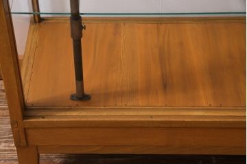 レトロ家具　ナラ材　パンケースとして使われていた木の魅力たっぷりのガラスケース(ショーケース、陳列棚)(R-037445)