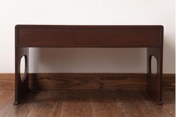 レトロ家具　昭和初期　栓材・桐材・楓　透かし彫り　上品な佇まいの文机(ローテーブル)(R-037449)