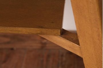 アンティーク家具　昭和初期　ナラ材製　北欧家具のようなスタイリッシュなサイドテーブル(R-037450)