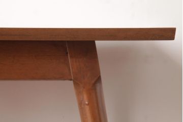 アンティーク家具　和製アンティーク　カバ材　和洋どちらにも取り入れやすいシンプルなサイドテーブル(R-037451)