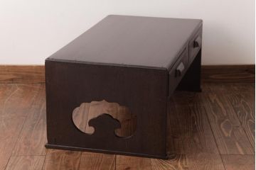 レトロ家具　昭和期　透かし彫りが印象的な文机(座机、ローテーブル)(R-037455)