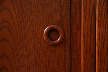 中古　高級品　松本伝統　指物工芸家具　漆塗り　ケヤキ材の杢目が美しい飾り棚(茶棚)(R-037462)