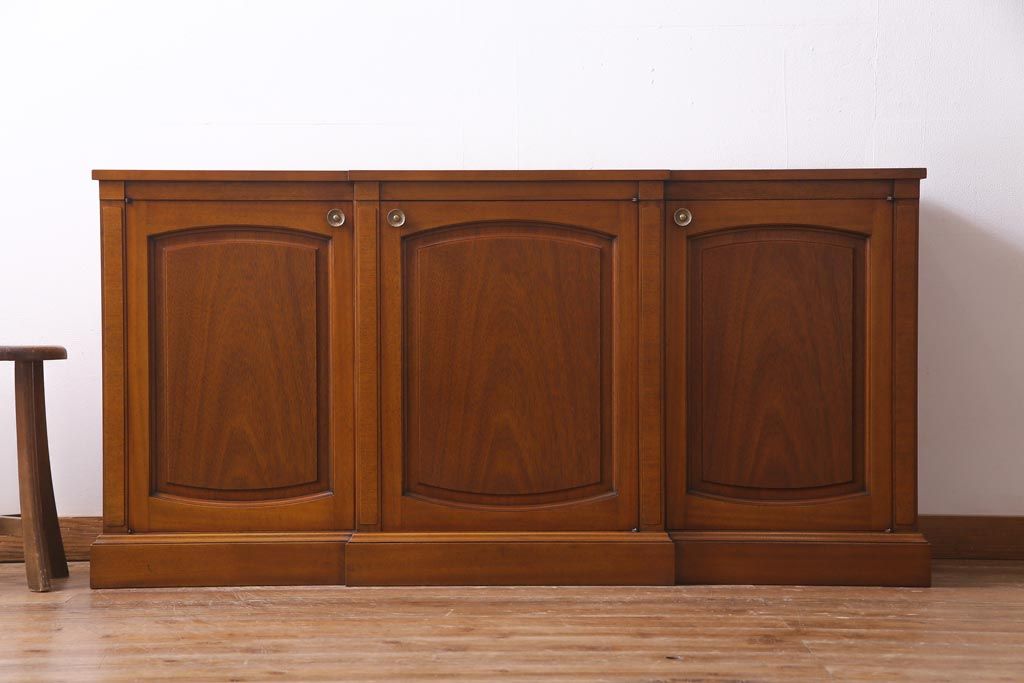 中古　DREXEL HERITAGE(ドレクセルヘリテイジ)　高級感のあるサイドボード(クレデンザ、クリデンザ、飾り棚)(R-037464)