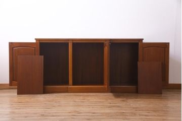 中古　DREXEL HERITAGE(ドレクセルヘリテイジ)　高級感のあるサイドボード(クレデンザ、クリデンザ、飾り棚)(R-037464)