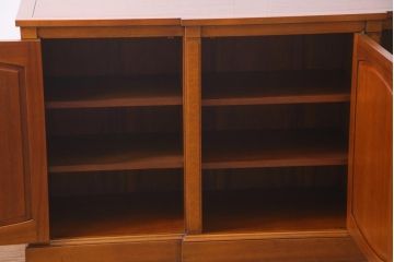 中古　DREXEL HERITAGE(ドレクセルヘリテイジ)　高級感のあるサイドボード(クレデンザ、クリデンザ、飾り棚)(R-037464)