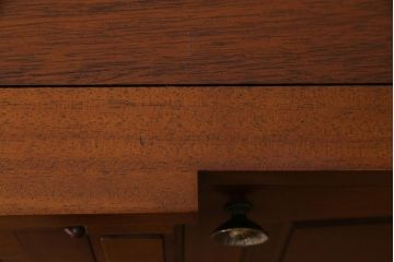 中古　DREXEL HERITAGE(ドレクセルヘリテイジ)　高級感のあるサイドボード(クレデンザ、クリデンザ、飾り棚)(R-037464)