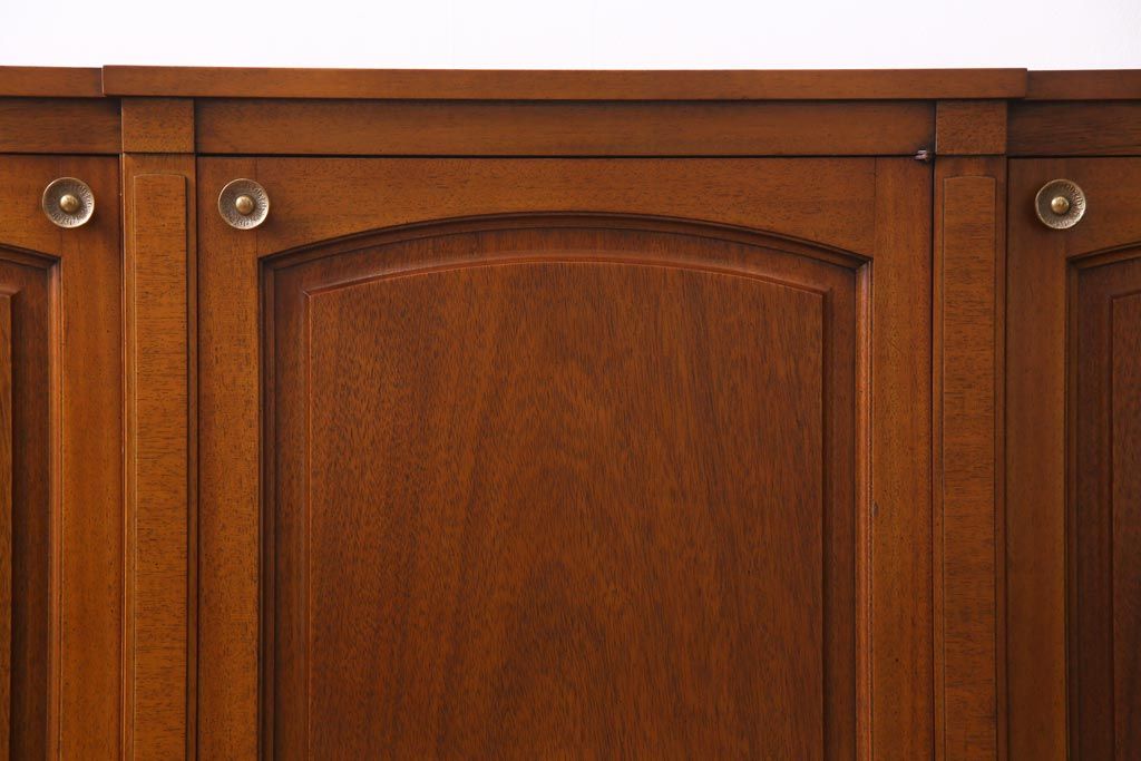 中古　DREXEL HERITAGE(ドレクセルヘリテイジ)　高級感のあるサイドボード(クレデンザ、クリデンザ、飾り棚)(R-037464)