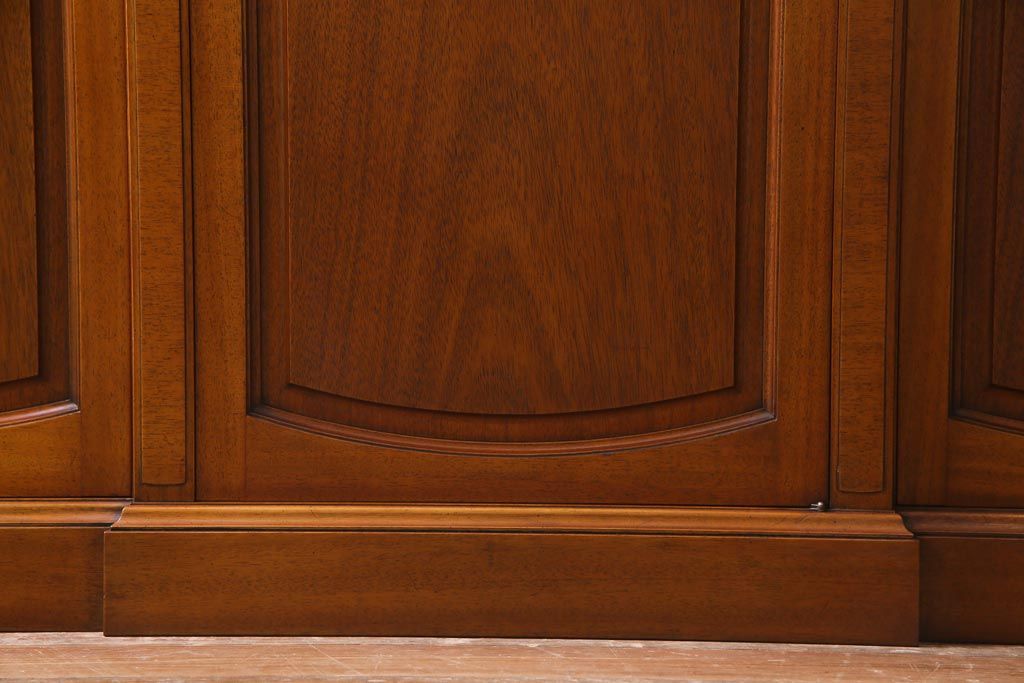 中古　DREXEL HERITAGE(ドレクセルヘリテイジ)　高級感のあるサイドボード(クレデンザ、クリデンザ、飾り棚)(R-037464)