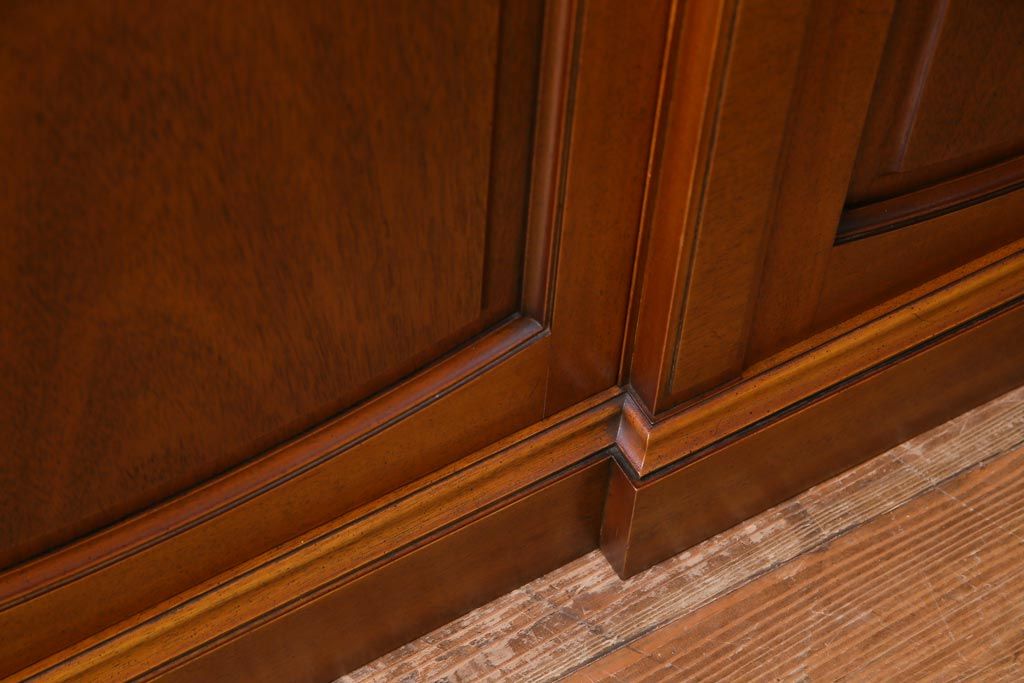 中古　DREXEL HERITAGE(ドレクセルヘリテイジ)　高級感のあるサイドボード(クレデンザ、クリデンザ、飾り棚)(R-037464)