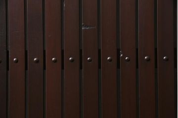 アンティーク家具　店舗にもおすすめ　和モダンに合う特大サイズの平格子戸1枚(引き戸、建具)(R-037466)