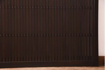 アンティーク家具　店舗にもおすすめ　和モダンに合う特大サイズの平格子戸1枚(引き戸、建具)(R-037466)