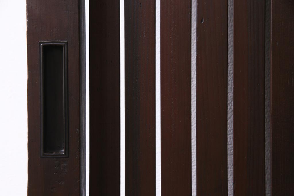 アンティーク家具　店舗にもおすすめ　和モダンに合う特大サイズの平格子戸1枚(引き戸、建具)(R-037466)