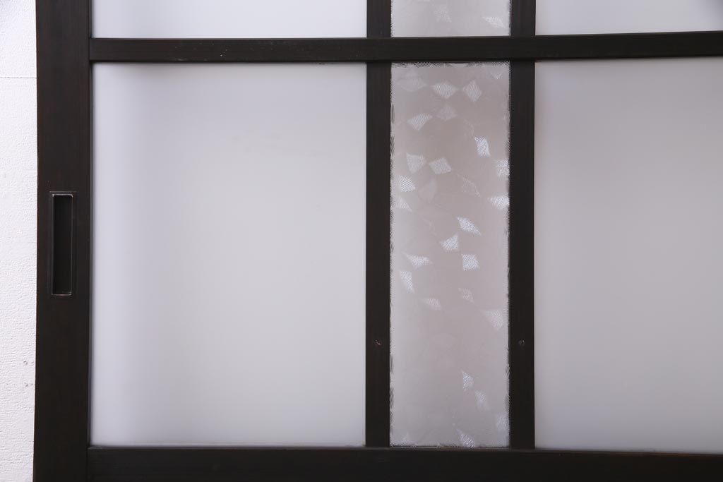 アンティーク建具　和製アンティーク　大正昭和期　デザインガラスが目を引くガラス戸1枚(R-037468)